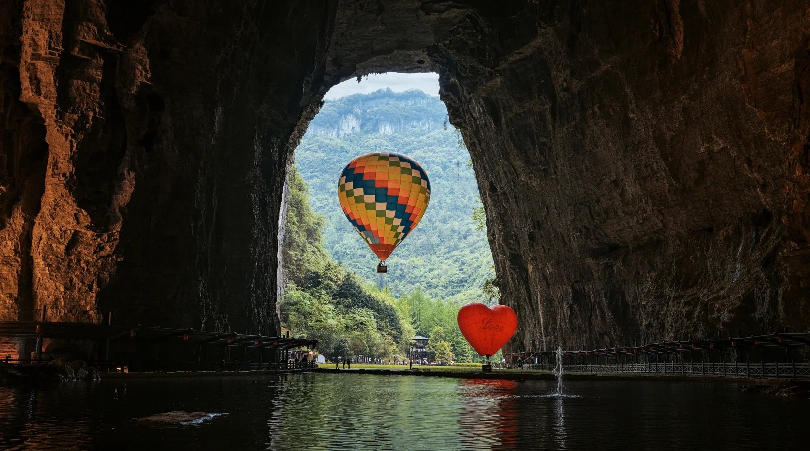 Cung Long Ấn